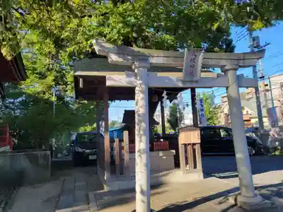 越谷香取神社の鳥居