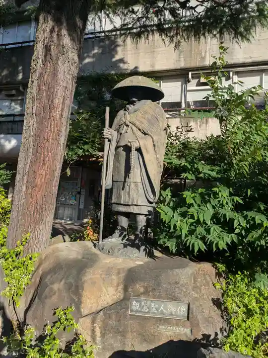 東本願寺(東京都)