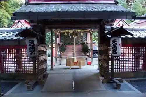 和束天満宮の山門・神門