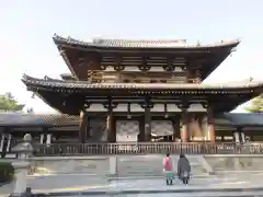 法隆寺の本殿