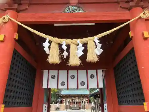 伊賀八幡宮の山門・神門