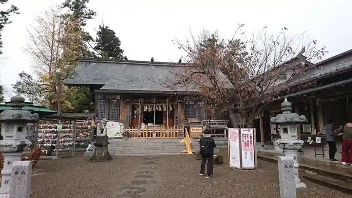 二柱神社の本殿・本堂