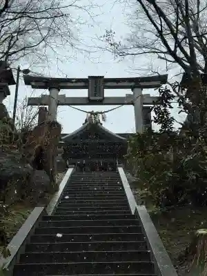 石都々古和気神社の{uncategorized: "未分類", other: "その他", undefined: "問題あり", building: "その他建物", grave: "お墓", sacred_gate: "鳥居", guardian: "狛犬", statue: "像", buddha: "仏像", history: "歴史", nature: "自然", garden: "庭園", animal: "動物", pagoda: "塔", temizu: "手水舎", mountain_gate: "山門・神門", sanctuary: "本殿・本堂", subordinate: "末社・摂社", art: "芸術", scenery: "景色", jizo: "地蔵", ema: "絵馬", goshuin: "御朱印", omikuji: "おみくじ", items: "授与品その他", amulet: "お守り", goshuincho: "御朱印帳", eats: "食事", festival: "お祭り", votive_dance: "神楽", shichigosan: "七五三参", wedding: "結婚式", experience: "体験その他", initially: "初詣", around: "周辺", anti_infection: "感染症対策"}