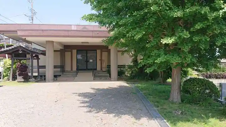 信徳寺の本殿・本堂