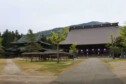 井波別院瑞泉寺の本殿・本堂