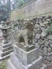 素盞鳴神社の狛犬