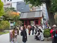 浅草寺の山門・神門