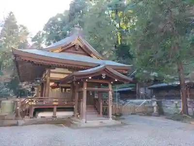 武蔵二宮 金鑚神社の本殿・本堂