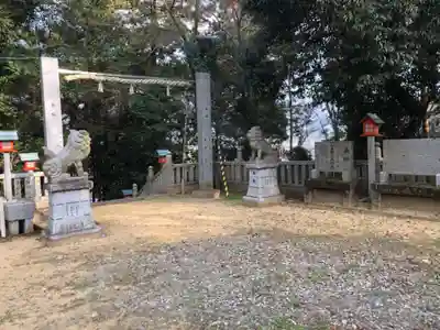 鴨神社の狛犬