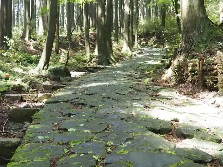 興福院お玉観音堂の周辺