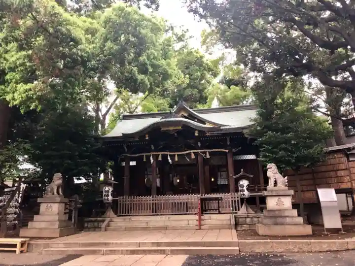 中目黒八幡神社の本殿・本堂