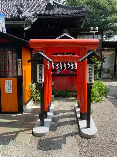 鴻神社の末社・摂社