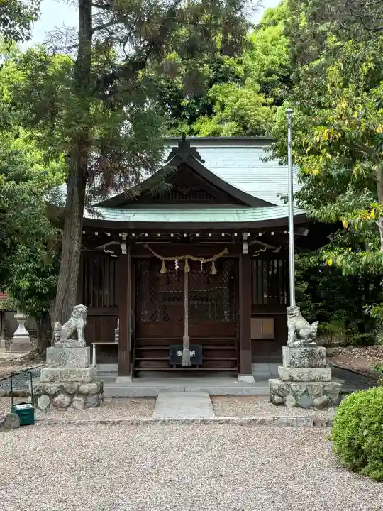 市杵島姫神社の{uncategorized: "未分類", other: "その他", undefined: "問題あり", building: "その他建物", grave: "お墓", sacred_gate: "鳥居", guardian: "狛犬", statue: "像", buddha: "仏像", history: "歴史", nature: "自然", garden: "庭園", animal: "動物", pagoda: "塔", temizu: "手水舎", mountain_gate: "山門・神門", sanctuary: "本殿・本堂", subordinate: "末社・摂社", art: "芸術", scenery: "景色", jizo: "地蔵", ema: "絵馬", goshuin: "御朱印", omikuji: "おみくじ", items: "授与品その他", amulet: "お守り", goshuincho: "御朱印帳", eats: "食事", festival: "お祭り", votive_dance: "神楽", shichigosan: "七五三参", wedding: "結婚式", experience: "体験その他", initially: "初詣", around: "周辺", anti_infection: "感染症対策"}