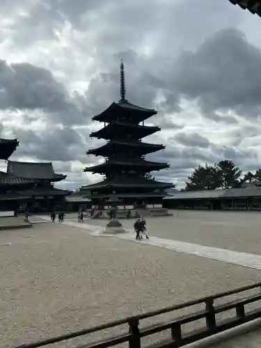 法隆寺の{uncategorized: "未分類", other: "その他", undefined: "問題あり", building: "その他建物", grave: "お墓", sacred_gate: "鳥居", guardian: "狛犬", statue: "像", buddha: "仏像", history: "歴史", nature: "自然", garden: "庭園", animal: "動物", pagoda: "塔", temizu: "手水舎", mountain_gate: "山門・神門", sanctuary: "本殿・本堂", subordinate: "末社・摂社", art: "芸術", scenery: "景色", jizo: "地蔵", ema: "絵馬", goshuin: "御朱印", omikuji: "おみくじ", items: "授与品その他", amulet: "お守り", goshuincho: "御朱印帳", eats: "食事", festival: "お祭り", votive_dance: "神楽", shichigosan: "七五三参", wedding: "結婚式", experience: "体験その他", initially: "初詣", around: "周辺", anti_infection: "感染症対策"}