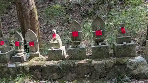 中山寺奥之院(兵庫県)
