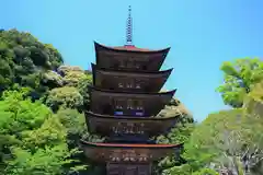 瑠璃光寺の塔