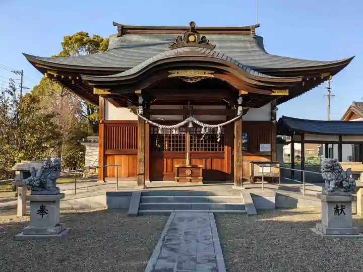 日置八幡宮の{uncategorized: "未分類", other: "その他", undefined: "問題あり", building: "その他建物", grave: "お墓", sacred_gate: "鳥居", guardian: "狛犬", statue: "像", buddha: "仏像", history: "歴史", nature: "自然", garden: "庭園", animal: "動物", pagoda: "塔", temizu: "手水舎", mountain_gate: "山門・神門", sanctuary: "本殿・本堂", subordinate: "末社・摂社", art: "芸術", scenery: "景色", jizo: "地蔵", ema: "絵馬", goshuin: "御朱印", omikuji: "おみくじ", items: "授与品その他", amulet: "お守り", goshuincho: "御朱印帳", eats: "食事", festival: "お祭り", votive_dance: "神楽", shichigosan: "七五三参", wedding: "結婚式", experience: "体験その他", initially: "初詣", around: "周辺", anti_infection: "感染症対策"}