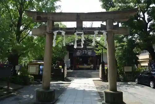 稲毛神社の鳥居