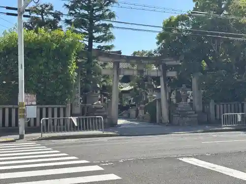 元祇園梛神社・隼神社の{uncategorized: "未分類", other: "その他", undefined: "問題あり", building: "その他建物", grave: "お墓", sacred_gate: "鳥居", guardian: "狛犬", statue: "像", buddha: "仏像", history: "歴史", nature: "自然", garden: "庭園", animal: "動物", pagoda: "塔", temizu: "手水舎", mountain_gate: "山門・神門", sanctuary: "本殿・本堂", subordinate: "末社・摂社", art: "芸術", scenery: "景色", jizo: "地蔵", ema: "絵馬", goshuin: "御朱印", omikuji: "おみくじ", items: "授与品その他", amulet: "お守り", goshuincho: "御朱印帳", eats: "食事", festival: "お祭り", votive_dance: "神楽", shichigosan: "七五三参", wedding: "結婚式", experience: "体験その他", initially: "初詣", around: "周辺", anti_infection: "感染症対策"}