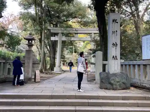赤坂氷川神社の鳥居