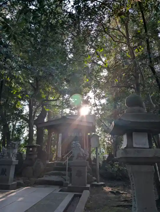 猿田彦神社の{uncategorized: "未分類", other: "その他", undefined: "問題あり", building: "その他建物", grave: "お墓", sacred_gate: "鳥居", guardian: "狛犬", statue: "像", buddha: "仏像", history: "歴史", nature: "自然", garden: "庭園", animal: "動物", pagoda: "塔", temizu: "手水舎", mountain_gate: "山門・神門", sanctuary: "本殿・本堂", subordinate: "末社・摂社", art: "芸術", scenery: "景色", jizo: "地蔵", ema: "絵馬", goshuin: "御朱印", omikuji: "おみくじ", items: "授与品その他", amulet: "お守り", goshuincho: "御朱印帳", eats: "食事", festival: "お祭り", votive_dance: "神楽", shichigosan: "七五三参", wedding: "結婚式", experience: "体験その他", initially: "初詣", around: "周辺", anti_infection: "感染症対策"}