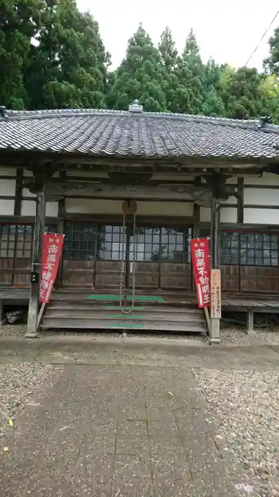 大谷寺の本殿・本堂