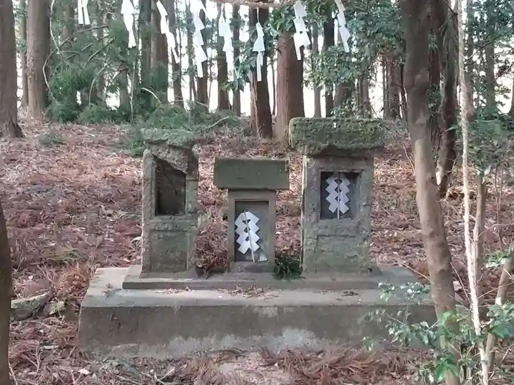 日鷲神社の末社・摂社