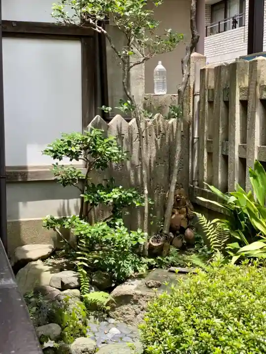 中山神社の庭園