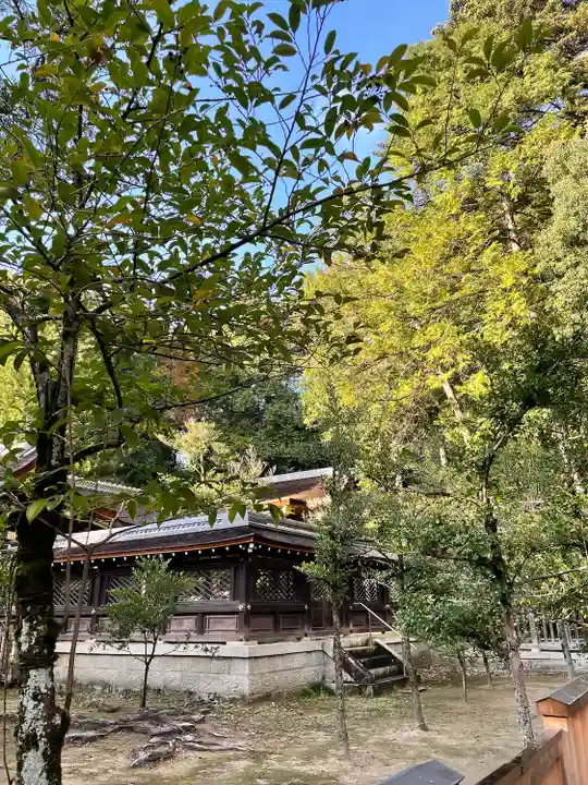 武田神社の本殿・本堂