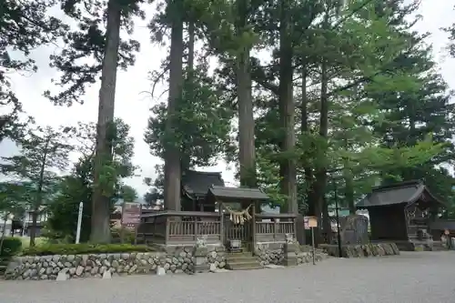 飛騨一宮水無神社の建物その他