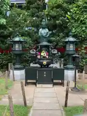 豊川稲荷東京別院の仏像