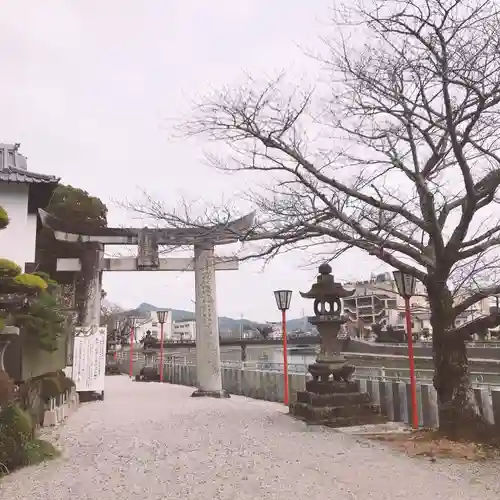 伊萬里神社の鳥居