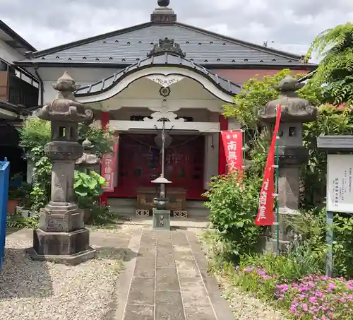 圓養寺の本殿・本堂