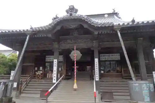 鑁阿寺の本殿・本堂