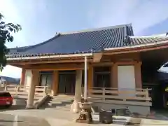 西岸寺の本殿