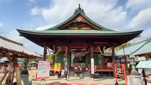 白崎八幡宮の本殿