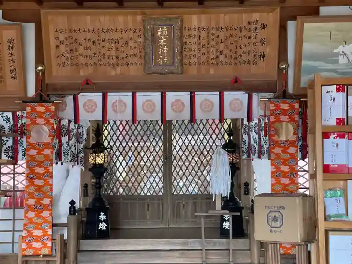 植木神社の本殿・本堂