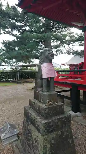 伊去波夜和氣命神社の狛犬