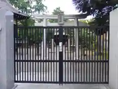 三囲神社の建物その他