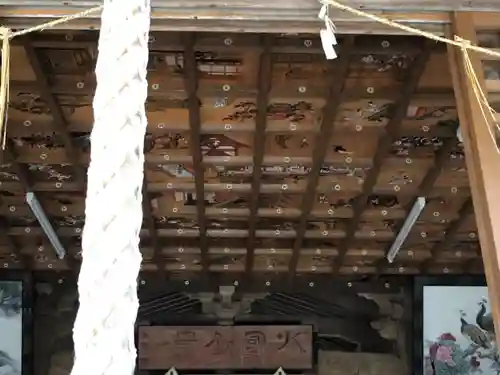 與止日女神社の本殿・本堂