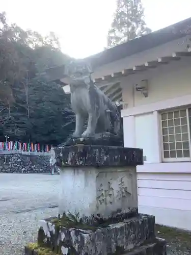 大縣神社の狛犬