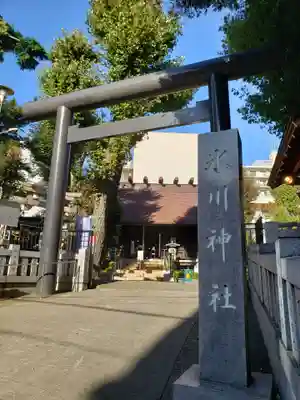 高円寺氷川神社の鳥居