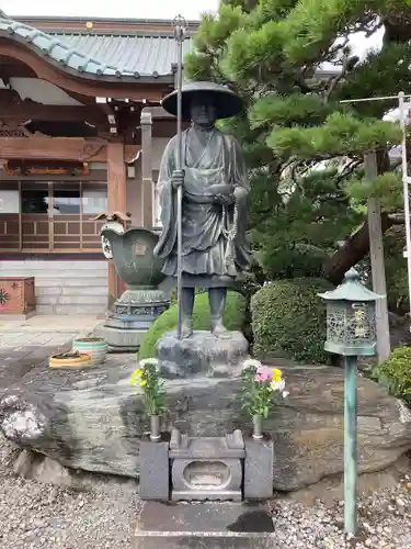 光明寺(感満不動尊)の像