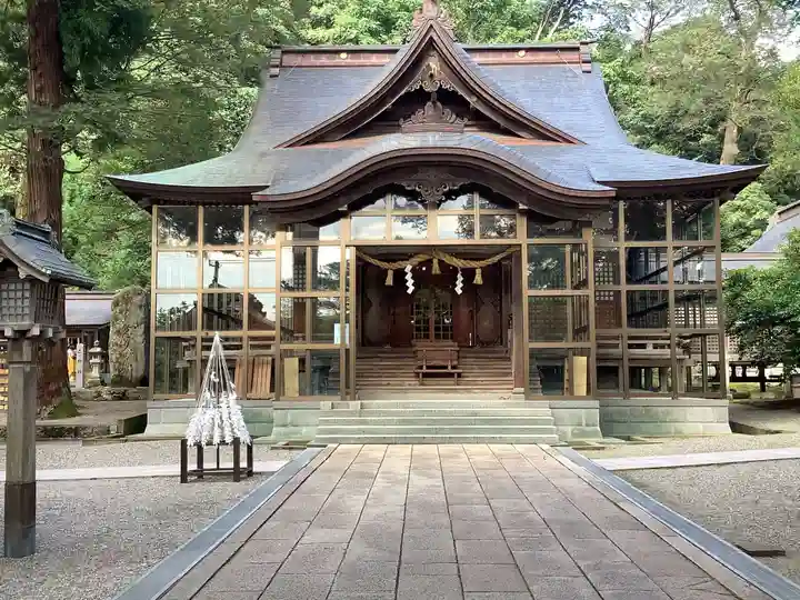 金剱宮の本殿・本堂