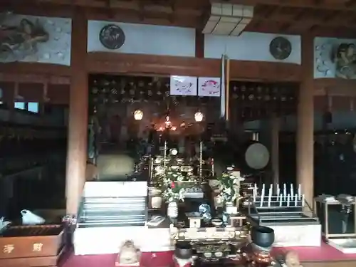 千鶴寺の本殿・本堂