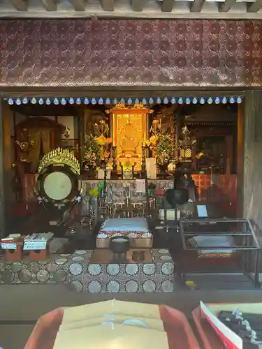 護国之寺の本殿・本堂