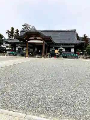 大谷本廟の本殿・本堂