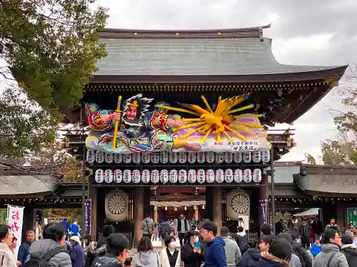 寒川神社の山門