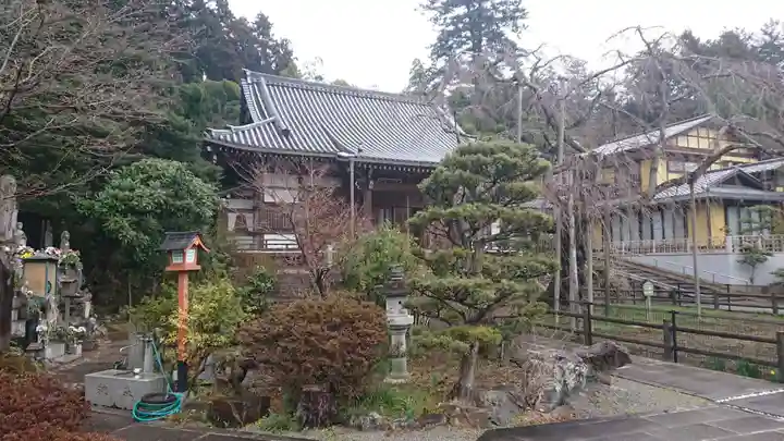 太山寺の本殿・本堂
