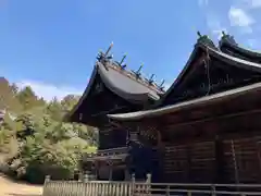 甲八幡神社の本殿